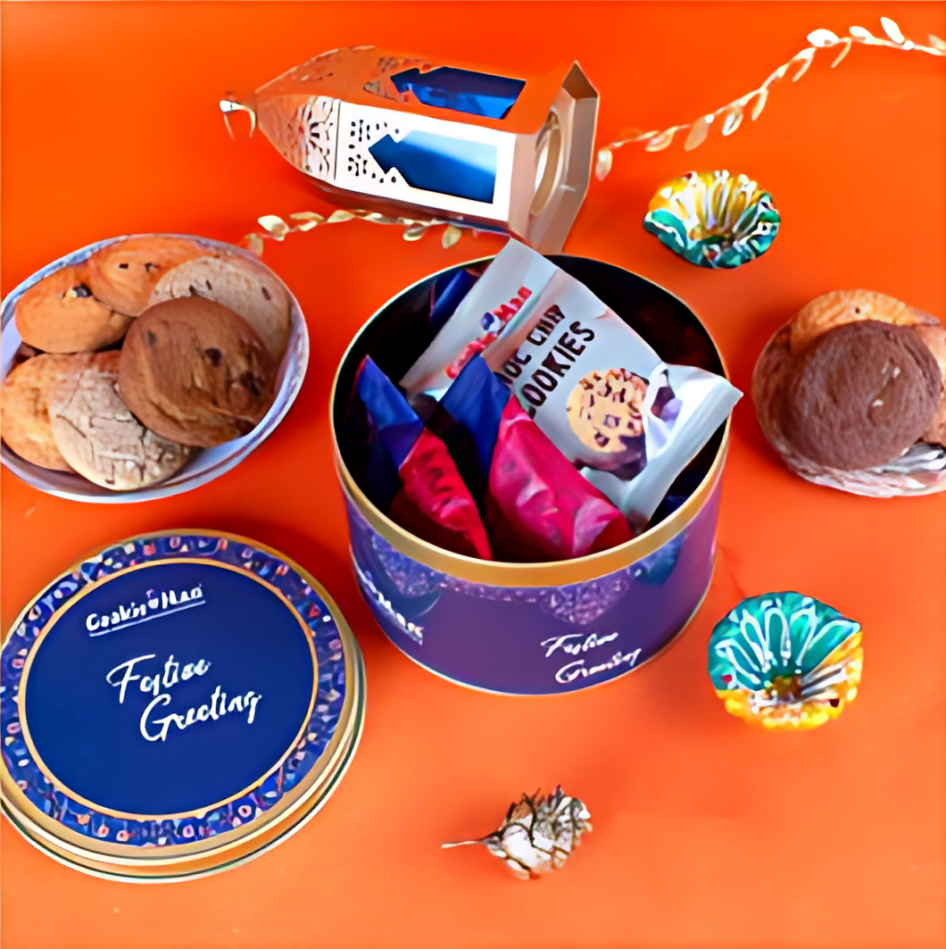 taaft.com-image-upscaler-by-taaft-1756714516 Festive Greeting Small Tin – Assorted Cookies Collection - Image 1